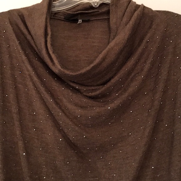 Cowl neck top - Picture 2 of 3